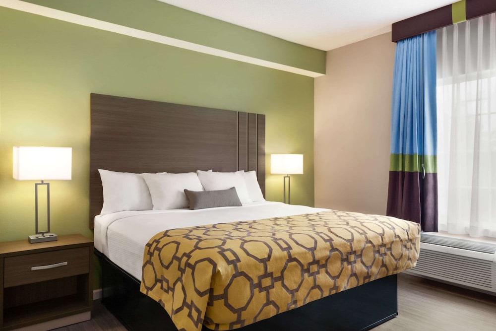 Imagen de la habitación del Hotel Quality Inn Ormond Beach - Daytona. Foto 15