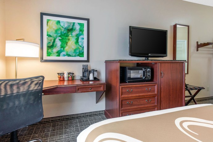 Imagen de la habitación del Hotel Quality Inn Palm Bay - Melbourne I-95. Foto 11