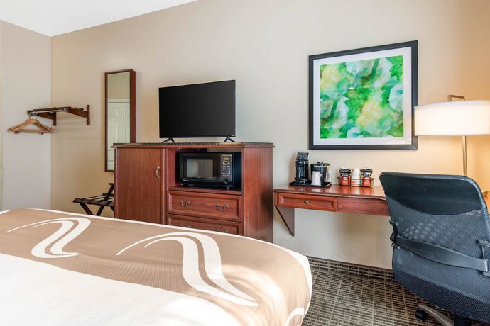 Imagen de la habitación del Hotel Quality Inn Palm Bay - Melbourne I-95. Foto 17