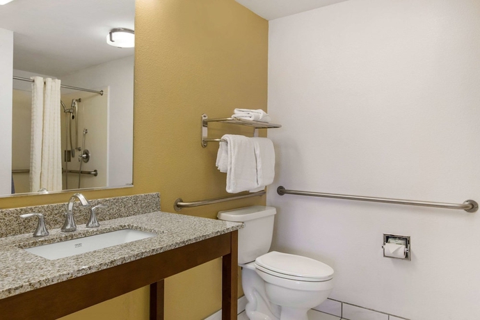 Imagen de la habitación del Hotel Quality Inn Palm Springs Downtown. Foto 5