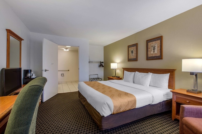 Imagen de la habitación del Hotel Quality Inn Palm Springs Downtown. Foto 10