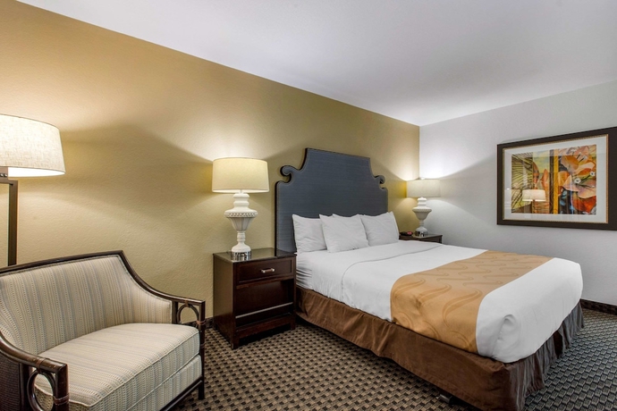 Imagen de la habitación del Hotel Quality Inn Palm Springs Downtown. Foto 11