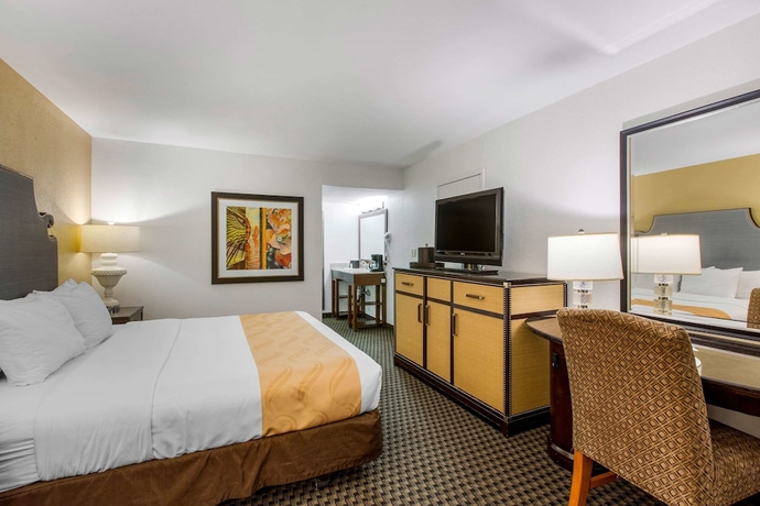 Imagen de la habitación del Hotel Quality Inn Palm Springs Downtown. Foto 12