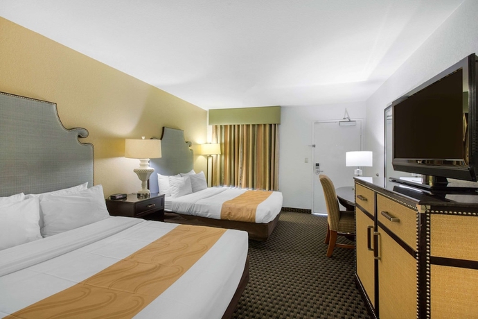 Imagen de la habitación del Hotel Quality Inn Palm Springs Downtown. Foto 14