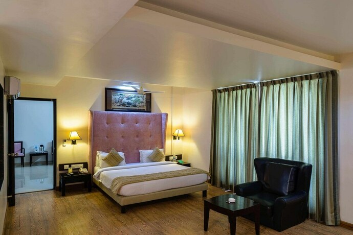 Imagen de la habitación del Hotel Quality Inn Palms. Foto 16