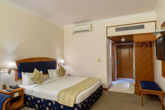 Imagen de la habitación del Hotel Quality Inn Palms. Foto 24