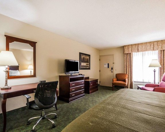 Imagen de la habitación del Hotel Quality Inn, Paris. Foto 11