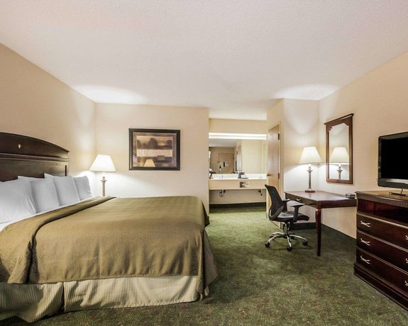 Imagen de la habitación del Hotel Quality Inn, Paris. Foto 15