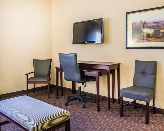 Imagen de la habitación del Hotel Quality Inn Peoria. Foto 9