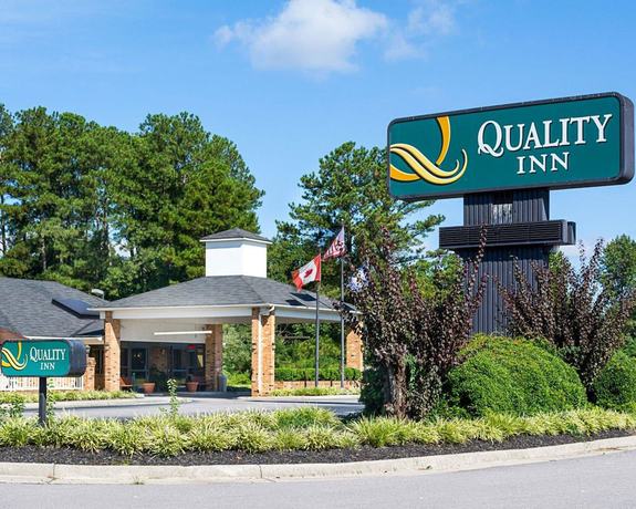 Imagen general del Hotel Quality Inn Petersburg Near Fort Gregg-adams. Foto 1