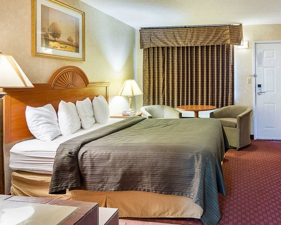 Imagen de la habitación del Hotel Quality Inn Petersburg Near Fort Gregg-adams. Foto 15