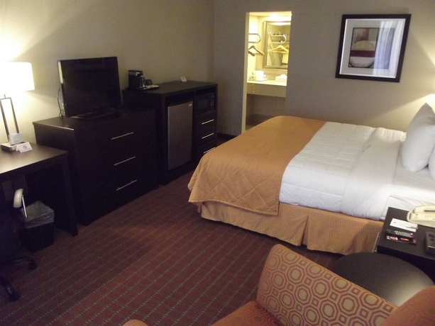 Imagen de la habitación del Hotel Quality Inn Phoenix Airport. Foto 3