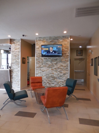 Imagen de los interiores del Hotel Quality Inn Pinehurst Area. Foto 12