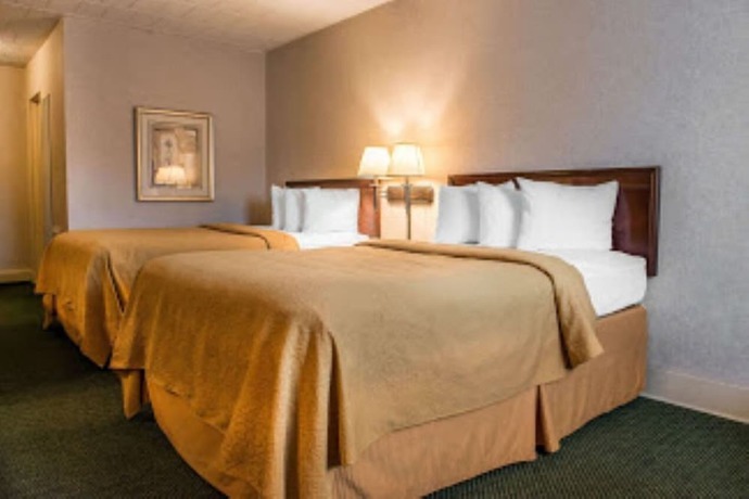 Imagen de la habitación del Hotel Quality Inn Pittsburgh Airport. Foto 12