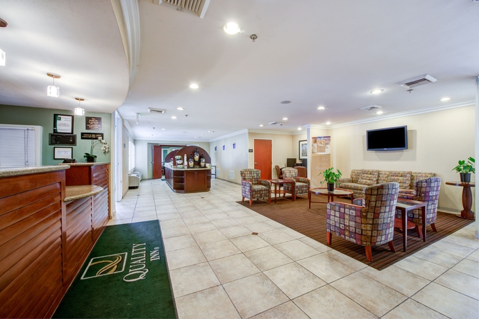Imagen de los interiores del Hotel Quality Inn Placentia Anaheim Fullerton. Foto 11
