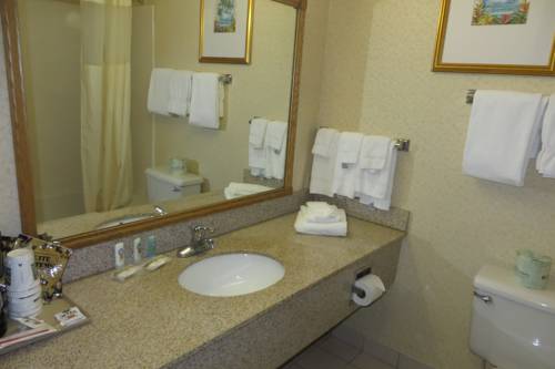 Imagen de la habitación del Hotel Quality Inn Port Clinton. Foto 9
