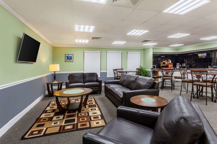 Imagen de los interiores del Hotel Quality Inn Port Wentworth Savannah North. Foto 9