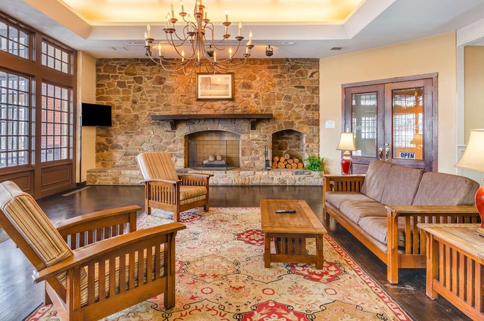Imagen de los interiores del Hotel Quality Inn Radford-West Blacksburg I-81. Foto 17
