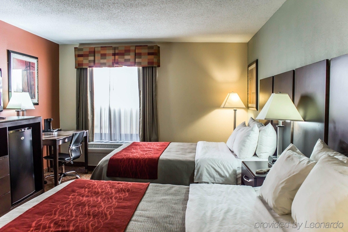 Imagen general del Hotel Quality Inn Raleigh Downtown. Foto 14
