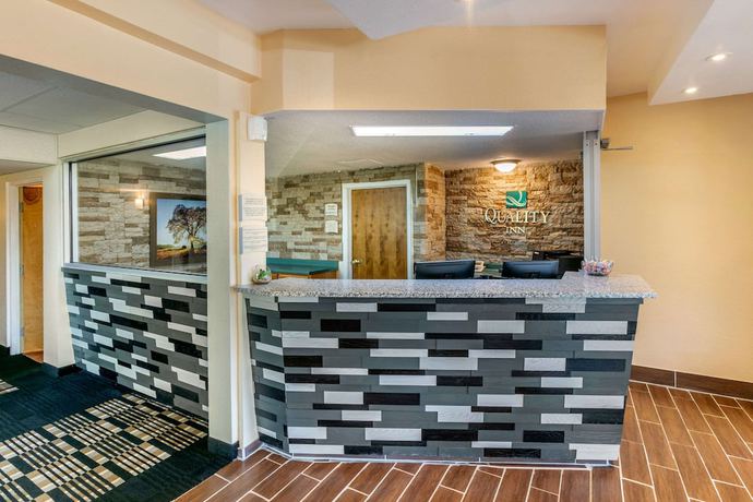 Imagen de los interiores del Hotel Quality Inn Rawlins I-80. Foto 15