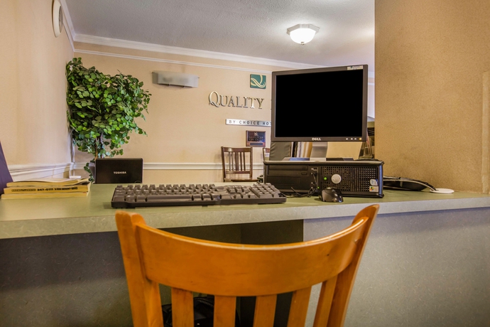 Imagen de los interiores del Hotel Quality Inn Redding Near I-5. Foto 16
