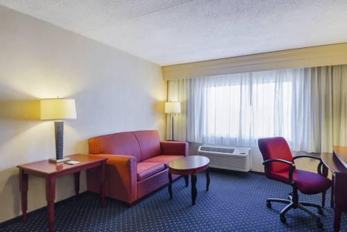 Imagen de la habitación del Hotel Quality Inn Revere. Foto 7