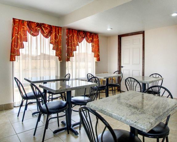 Imagen del bar/restaurante del Hotel Quality Inn, Richland. Foto 2