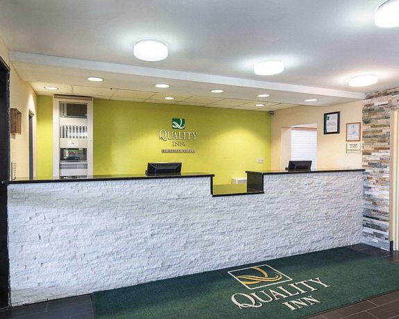 Imagen de los interiores del Hotel Quality Inn Richmond Airport. Foto 17