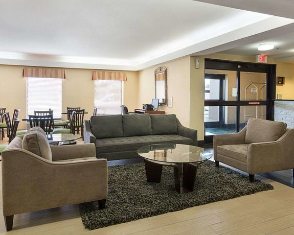 Imagen de los interiores del Hotel Quality Inn Richmond Airport. Foto 20