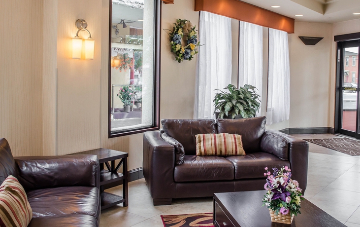 Imagen de los interiores del Hotel Quality Inn Riverfront. Foto 11