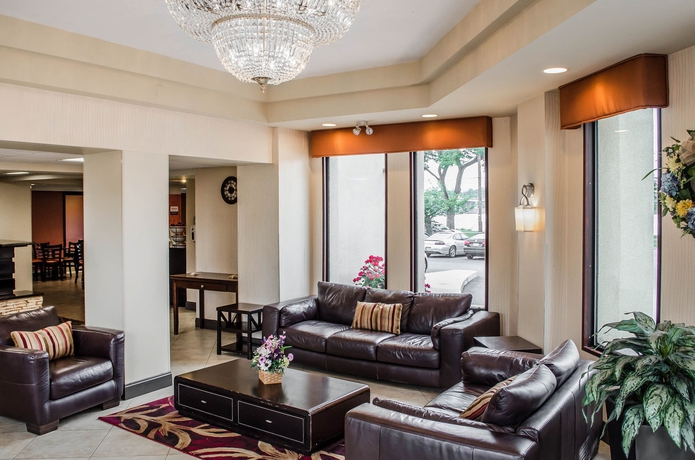 Imagen de los interiores del Hotel Quality Inn Riverfront. Foto 14