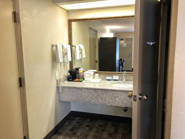 Imagen de la habitación del Hotel Quality Inn Riverside near UCR and Downtown. Foto 5