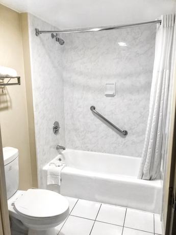 Imagen de la habitación del Hotel Quality Inn Riverside near UCR and Downtown. Foto 9