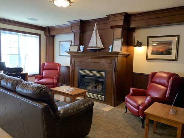 Imagen de los interiores del Hotel Quality Inn Riviere-du-loup. Foto 19