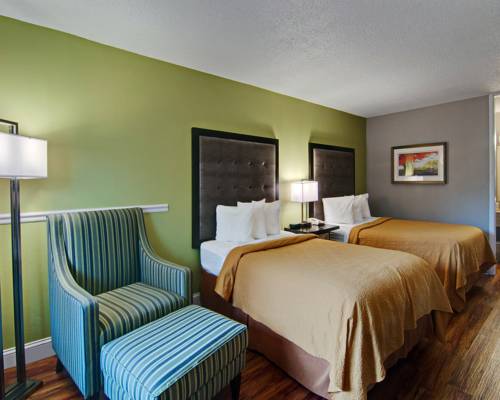 Imagen de la habitación del Hotel Quality Inn Roanoke Airport. Foto 6