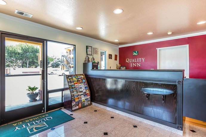 Imagen de los interiores del Hotel Quality Inn Salinas. Foto 16