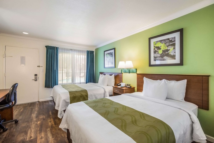 Imagen de la habitación del Hotel Quality Inn Santa Barbara. Foto 8