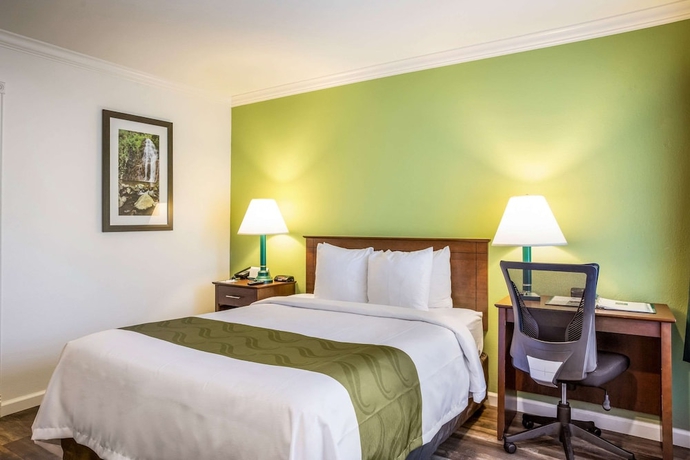 Imagen de la habitación del Hotel Quality Inn Santa Barbara. Foto 11