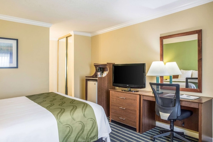 Imagen de la habitación del Hotel Quality Inn Santa Barbara. Foto 15
