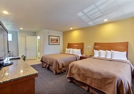 Imagen de la habitación del Hotel Quality Inn Santa Cruz. Foto 3