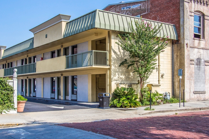 Imagen general del Hotel Quality Inn Savannah Historic District. Foto 3