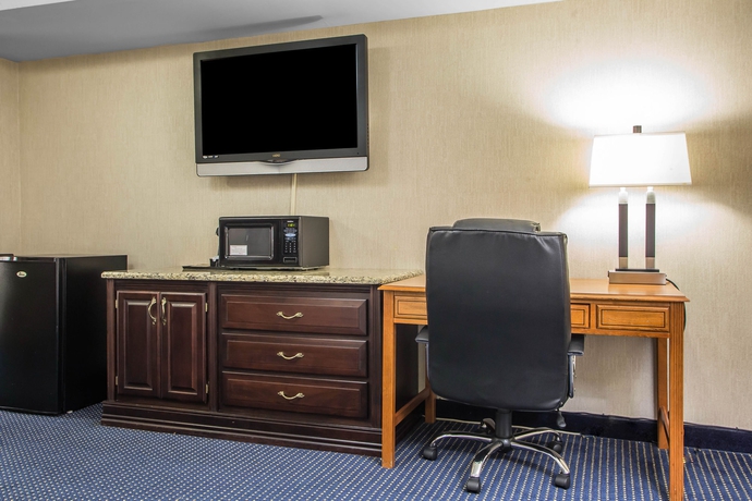 Imagen de la habitación del Hotel Quality Inn Schaumburg - Chicago Near The Mall. Foto 3