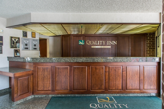 Imagen de los interiores del Hotel Quality Inn Schaumburg - Chicago Near The Mall. Foto 12