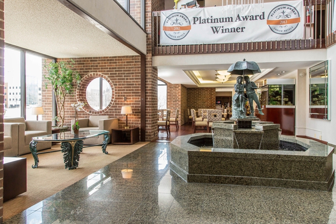 Imagen de los interiores del Hotel Quality Inn Schaumburg - Chicago Near The Mall. Foto 14