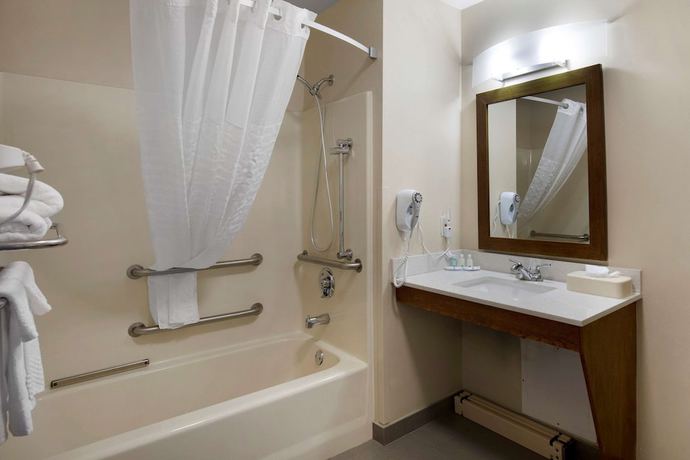 Imagen de la habitación del Hotel Quality Inn Seneca Us-123. Foto 3