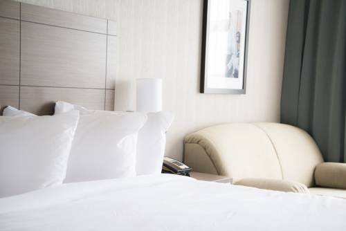Imagen de la habitación del Hotel Quality Inn Sept-&Icirc;les. Foto 12