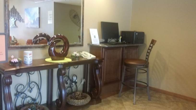 Imagen de los interiores del Hotel Quality Inn South. Foto 19