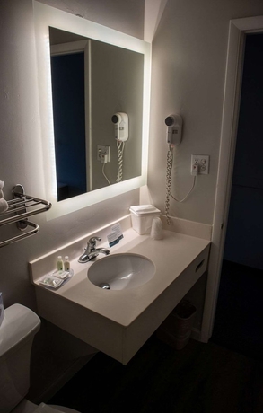 Imagen de la habitación del Hotel Quality Inn South Lake Tahoe. Foto 9