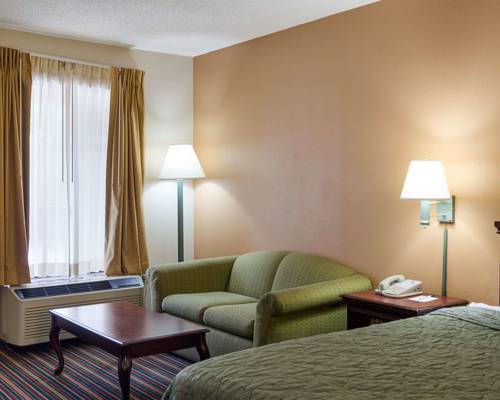 Imagen de la habitación del Hotel Quality Inn Stone Mountain. Foto 6
