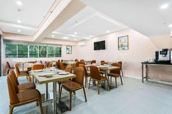 Imagen del bar/restaurante del Hotel Quality Inn Sunshine Haberfield. Foto 1
